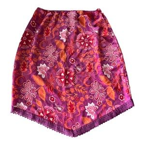 Vintage 90s/ Y2K Xhiliration floral skirt in purple
